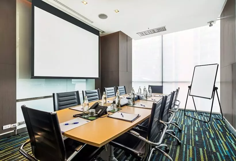 Hotel Holiday Inn Express Bangkok Siam, An Ihg