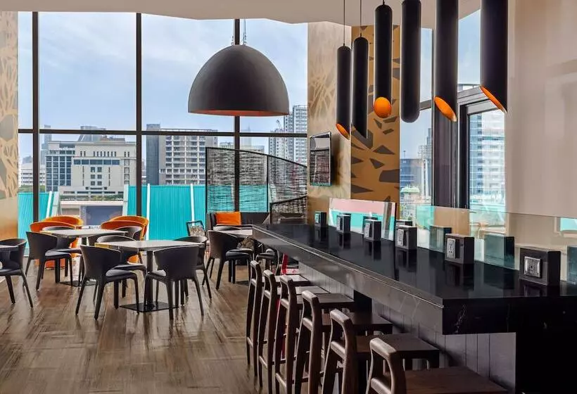 Hotel Holiday Inn Express Bangkok Siam, An Ihg