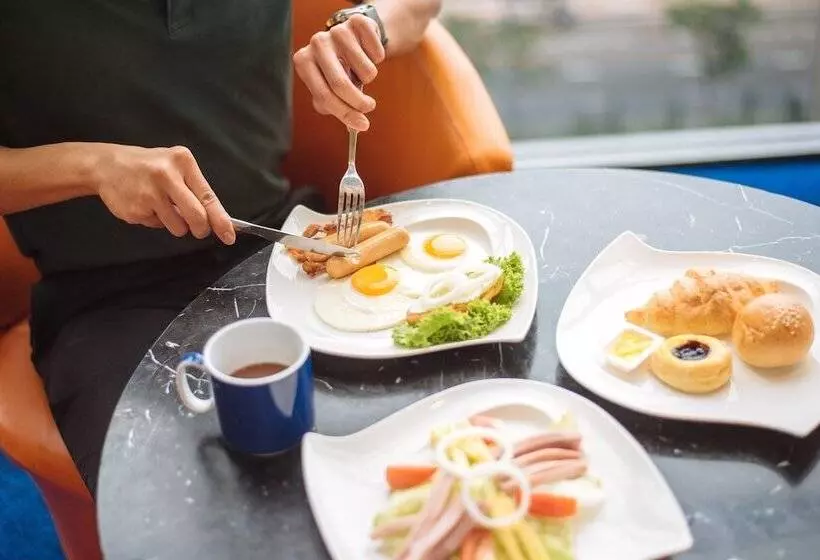 Hotel Holiday Inn Express Bangkok Siam, An Ihg