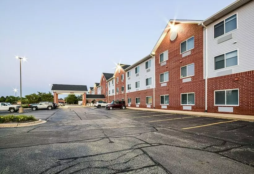 Отель Holiday Inn Express Chicago Northwest Vernon Hills, An Ihg