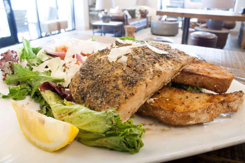 Отель Renovo Des Moines Urbandale,tapestry Collection Hilton