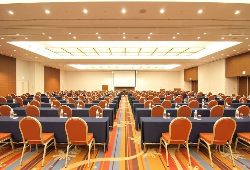 Southern Beach Hotel & Resort