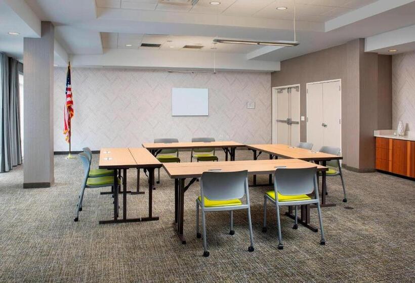 Отель Springhill Suites Potomac Mills Woodbridge