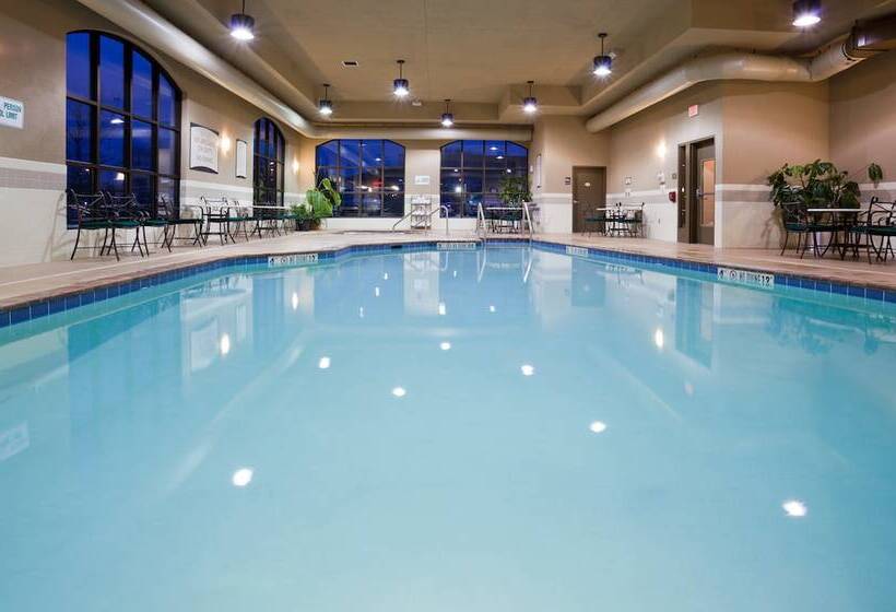 فندق Staybridge Suites Milwaukee Airport South, An Ihg