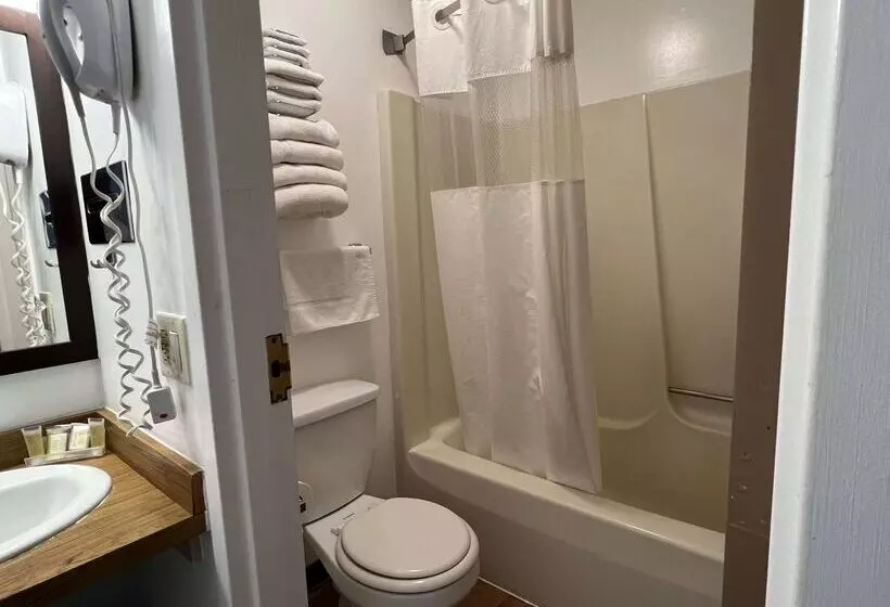 هتل Travelodge By Wyndham Hershey