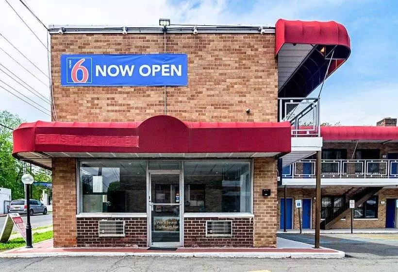 Motel 6 elmsford, Ny White Plains