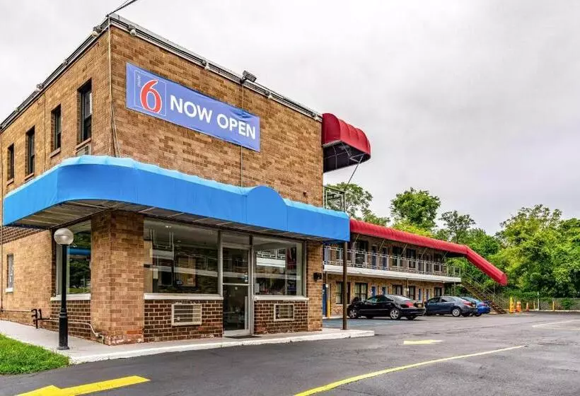 Motel 6 elmsford, Ny White Plains