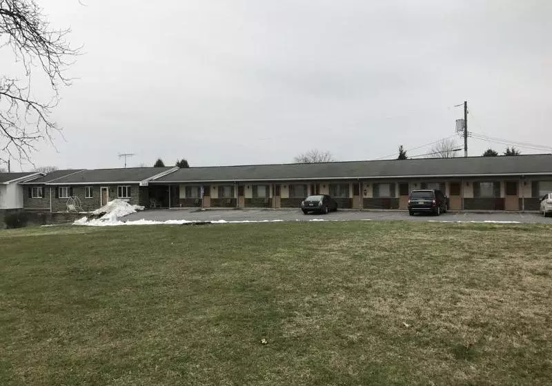 モーテル Travelodge by Wyndham Strasburg/Lancaster