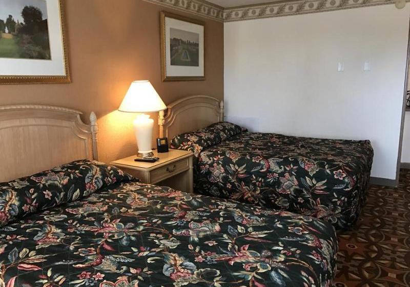 モーテル Travelodge by Wyndham Strasburg/Lancaster