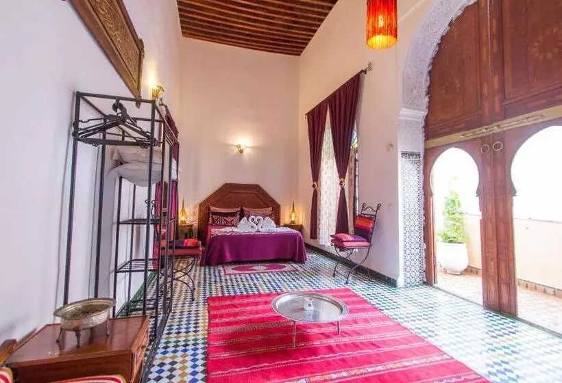 Riad Dar Skalli & Spa