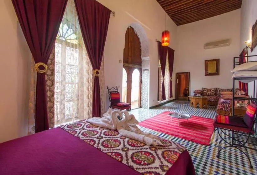 Riad Dar Skalli & Spa