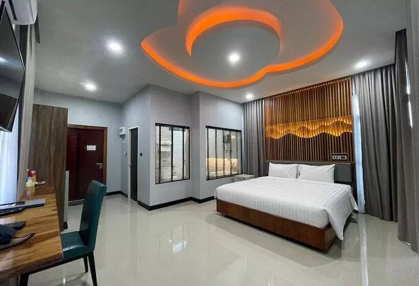 Phutara Resort And Spa