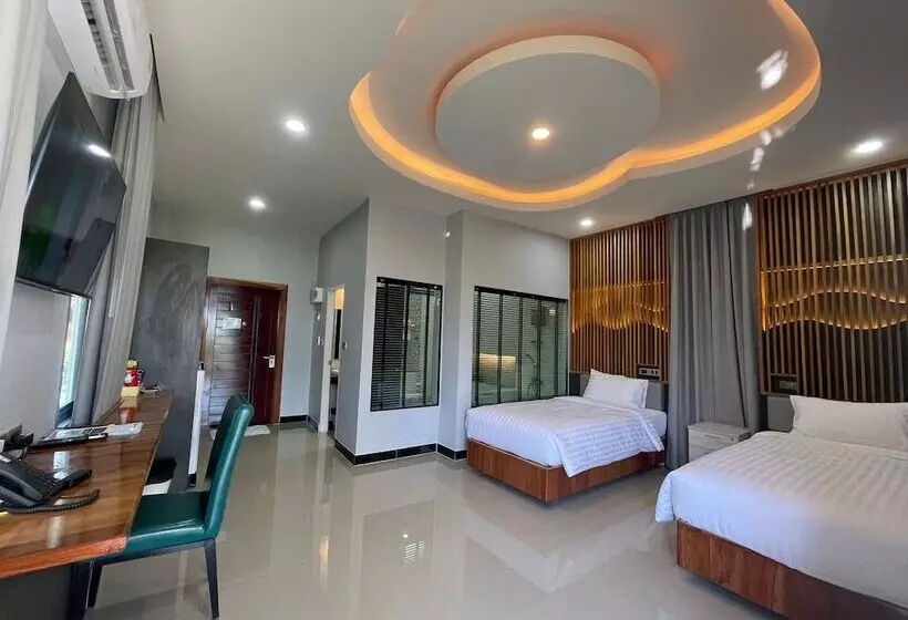 Phutara Resort And Spa