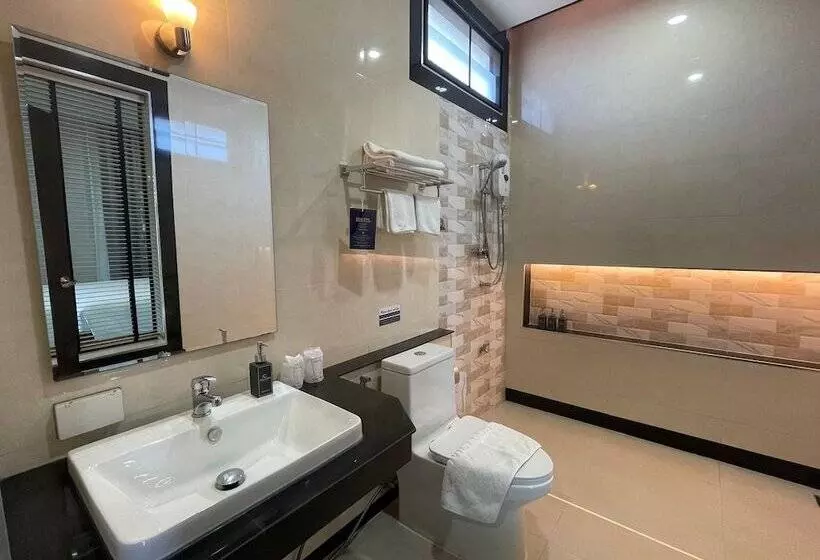 Phutara Resort And Spa
