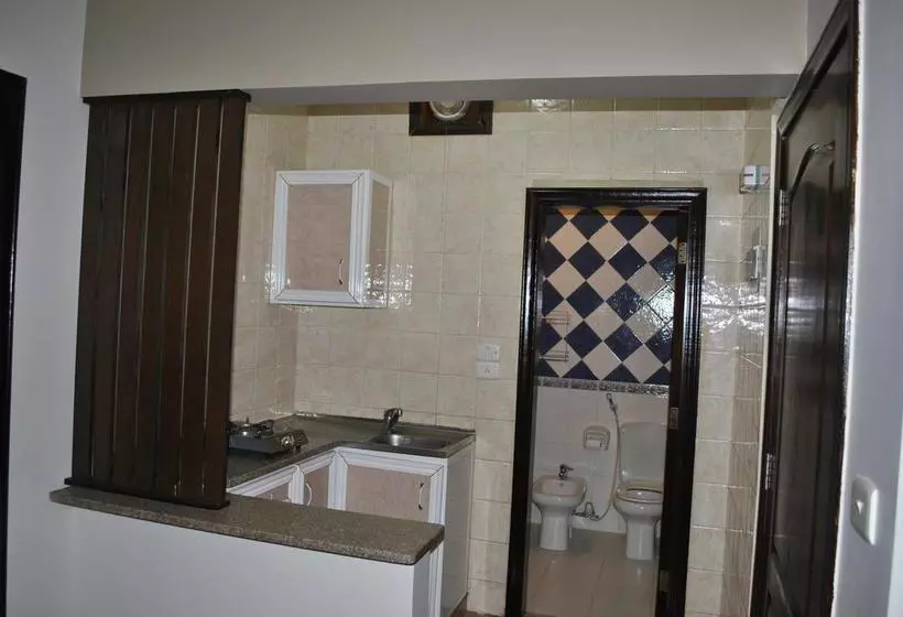 Al Ballouti Hotel Suites 