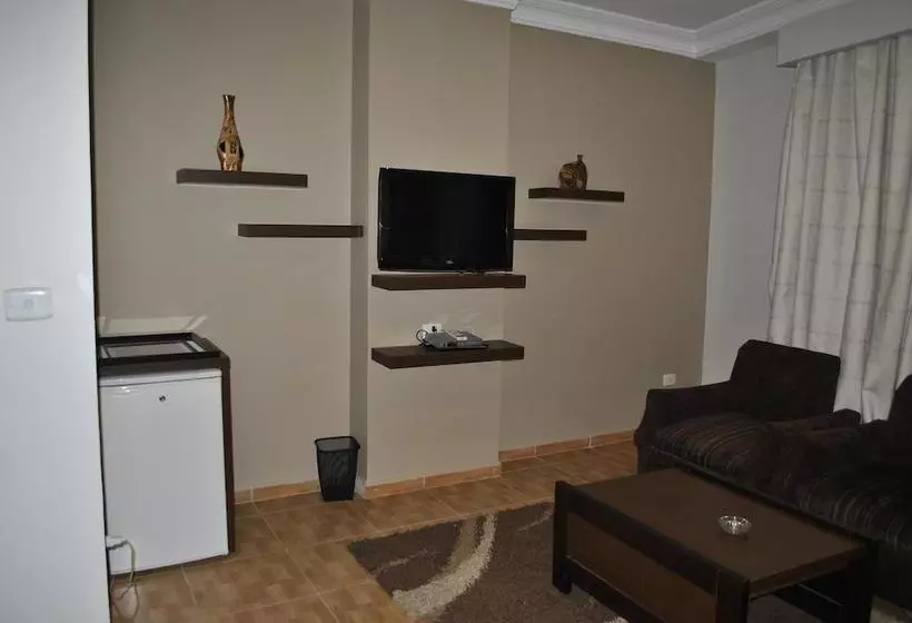 Al Ballouti Hotel Suites 