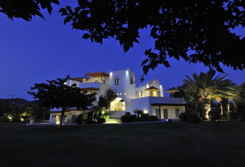 Ammos Naxos Exclusive Apartments & Studios