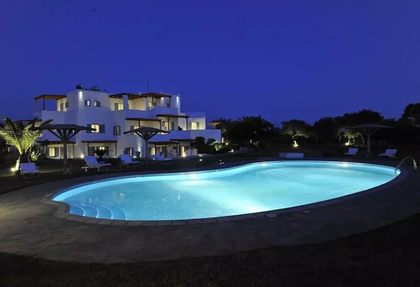 Ammos Naxos Exclusive Apartments & Studios