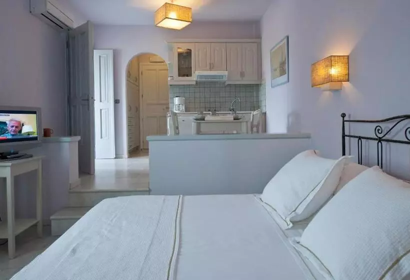 Ammos Naxos Exclusive Apartments & Studios
