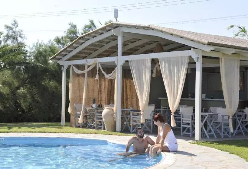 Ammos Naxos Exclusive Apartments & Studios