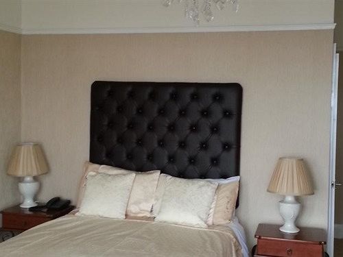 فندق Calder House