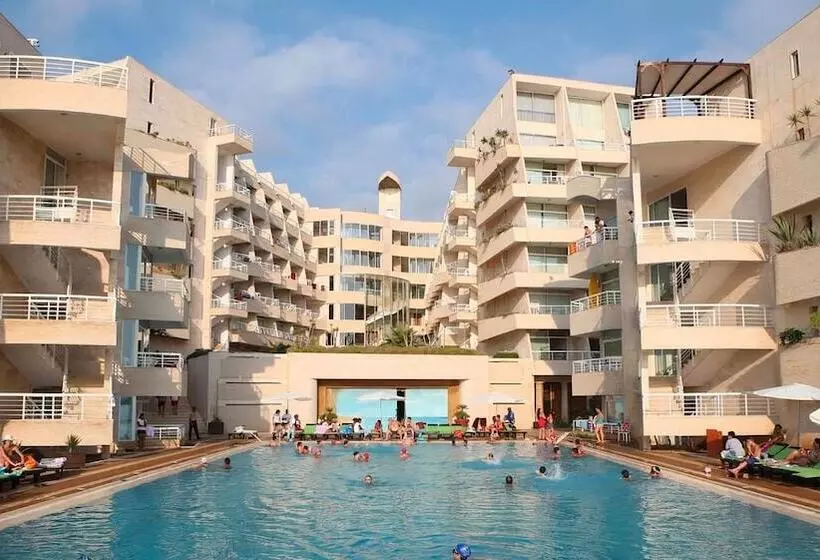 Castel Mare Beach Hotel & Resort