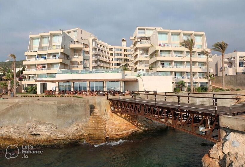 Castel Mare Beach Hotel & Resort