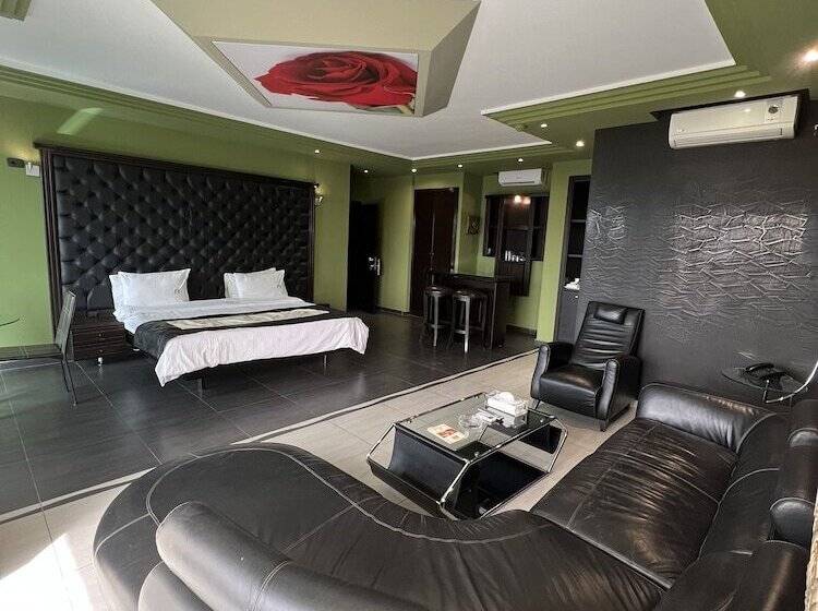 Dolls Hotel By Eurostars