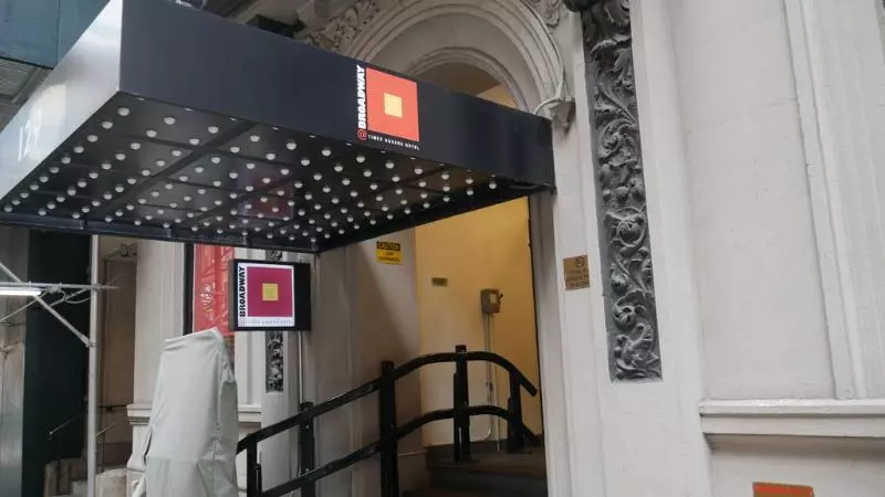 酒店 46 Times Square