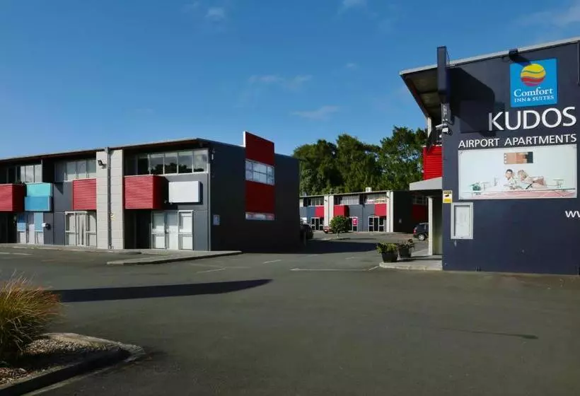 Kudos Business Suites & Airport Motel