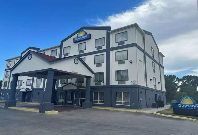Hotel Days Inn By Wyndham Baton Rouge I 10