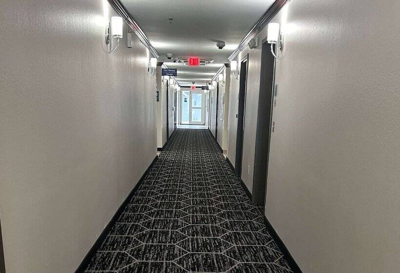 فندق Days Inn By Wyndham Baton Rouge I 10