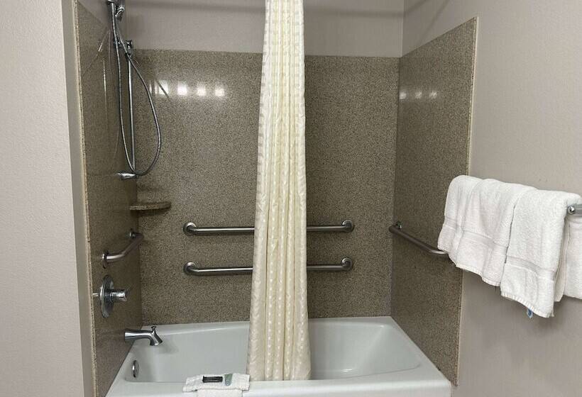 فندق Days Inn By Wyndham Baton Rouge I 10