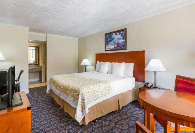 酒店 Days Inn & Suites By Wyndham Clermont