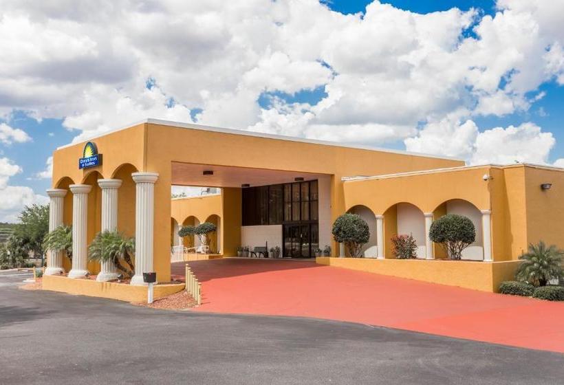 酒店 Days Inn & Suites By Wyndham Clermont