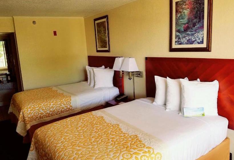 酒店 Days Inn & Suites By Wyndham Clermont