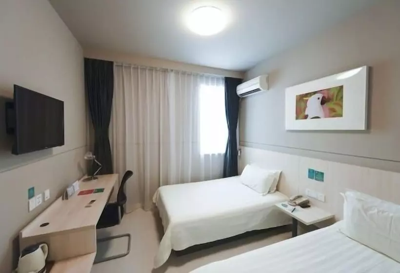 هتل Jinjiang Inn Caobao Road Subway Station