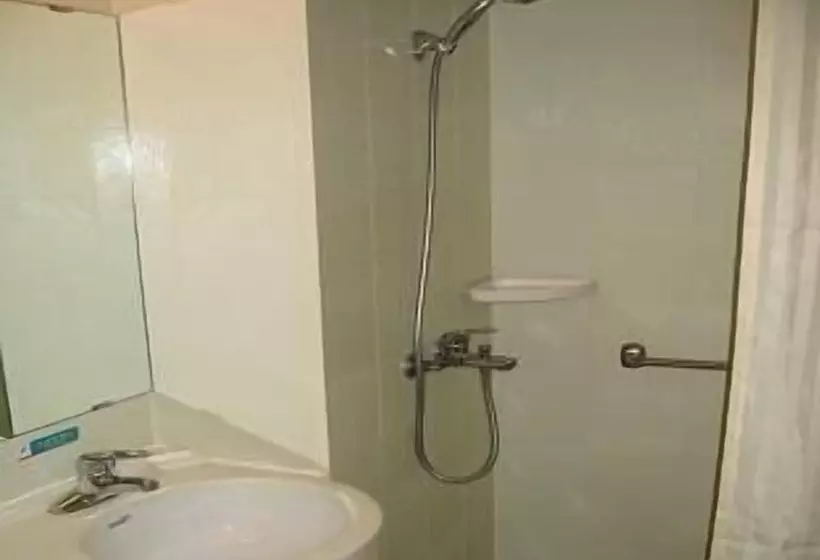 Otel Jinjiang Inn Shanghai Minhang Wujing