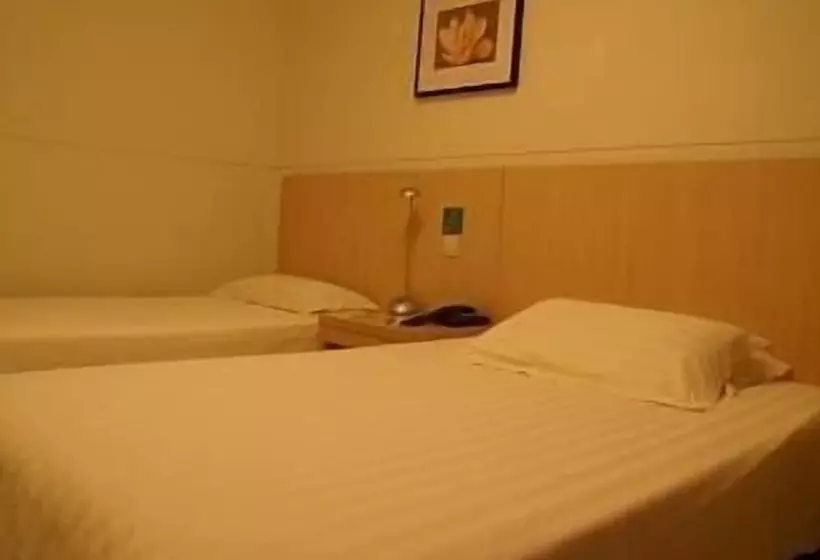 هتل Jinjiang Inn Shanghai Minsheng Rd