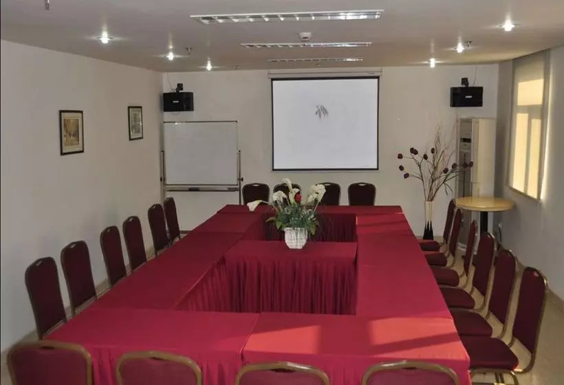 هتل Jinjiang Inn Shanghai South Train Station