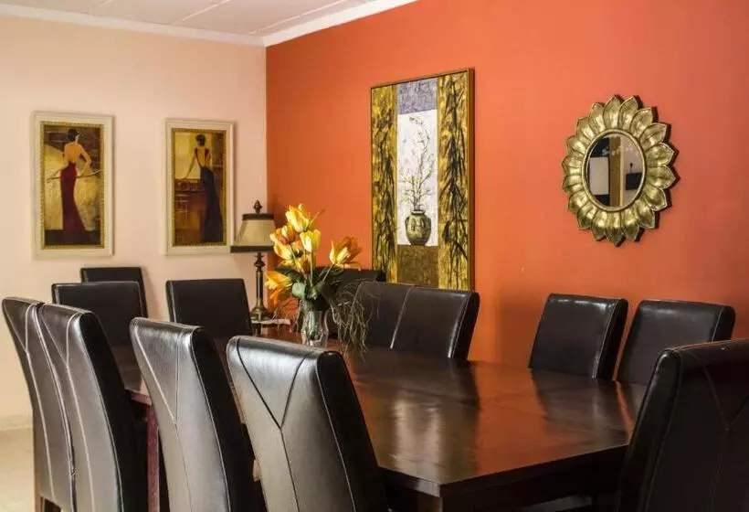 בית מלון כפרי La Parrilla