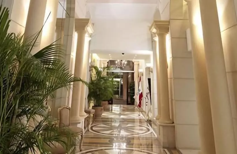 هتل Le Patio Boutique