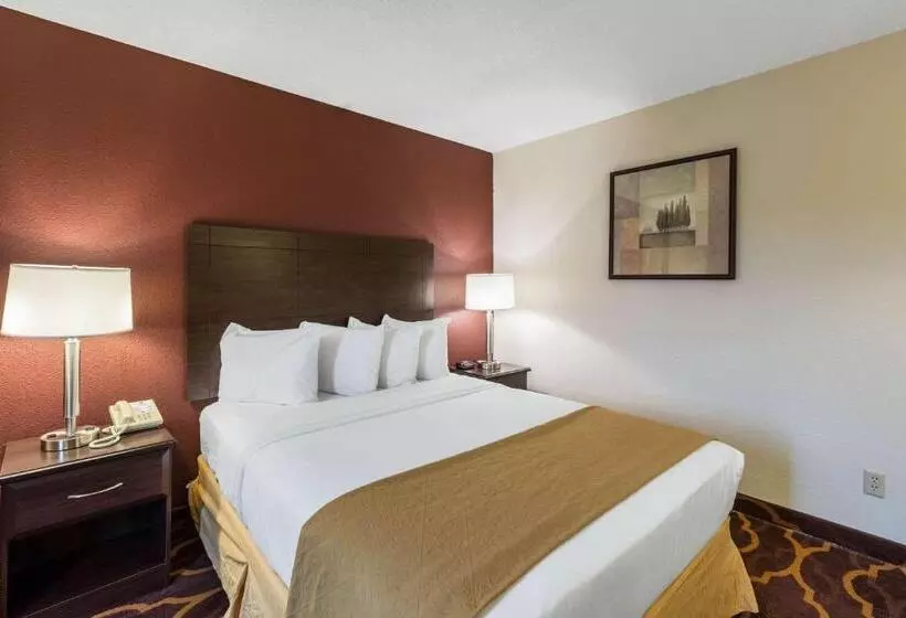 فندق Quality Inn