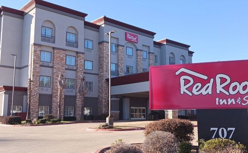 فندق Red Roof Inn & Suites Longview