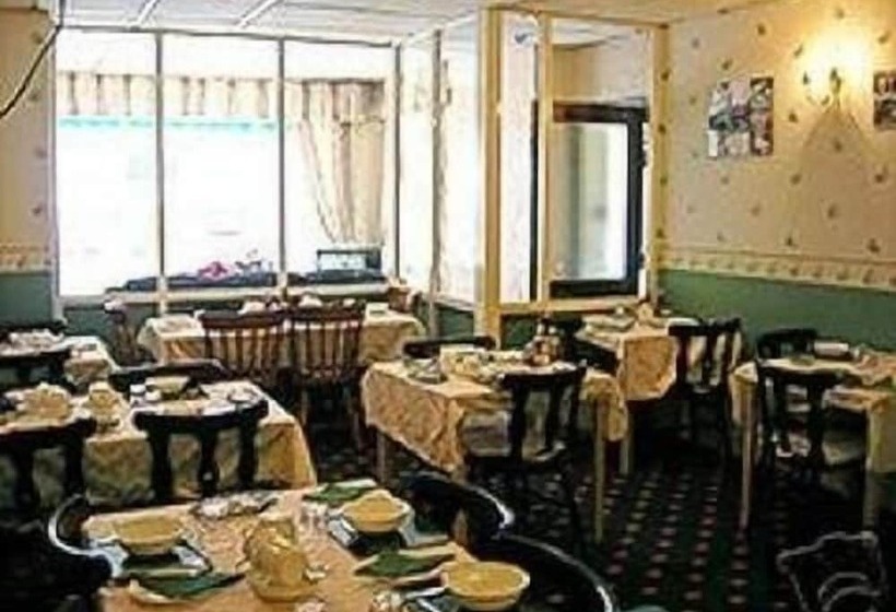 Roselea Hotel St Chads