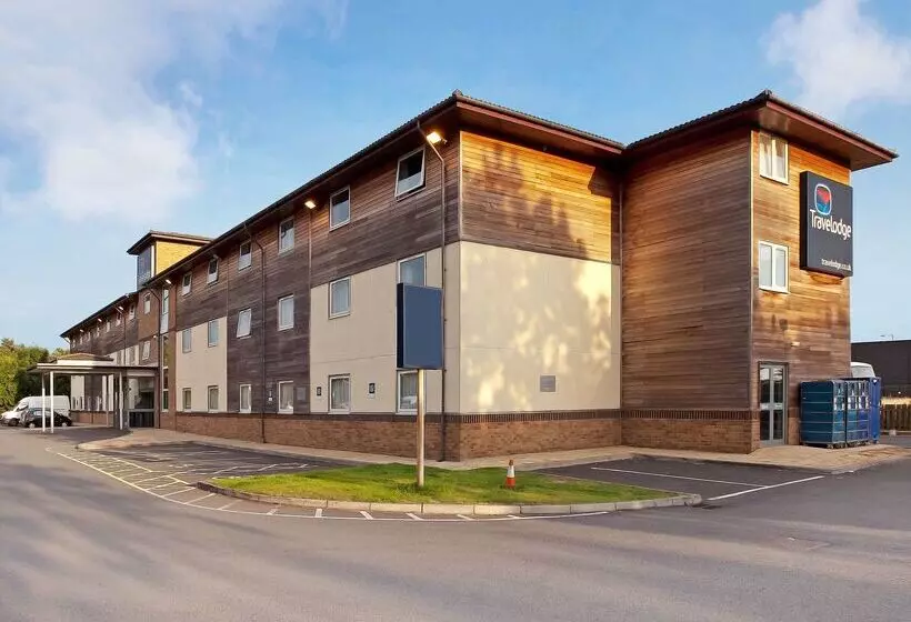 Отель Travelodge Tewkesbury