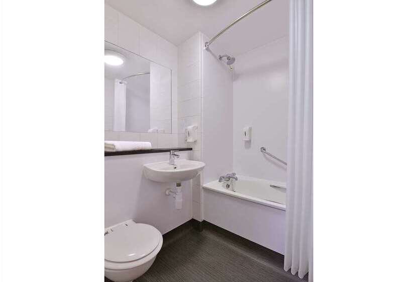 בית מלון כפרי Travelodge Torquay