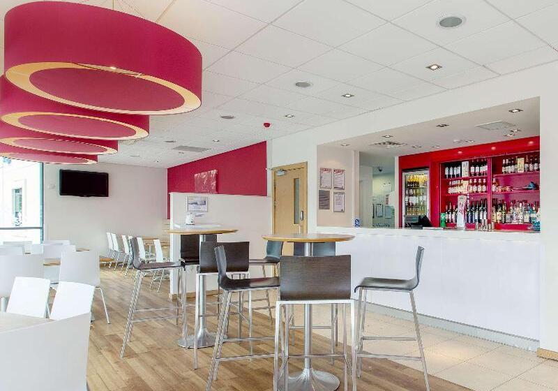 בית מלון כפרי Travelodge Torquay