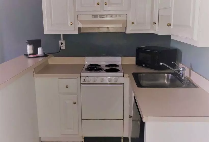 ホテル River Front Inn