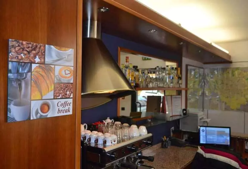 ユースホステル Iride